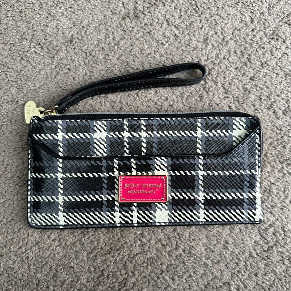 Betsey‎ Johnson Black and White Plaid Clutch Wallet